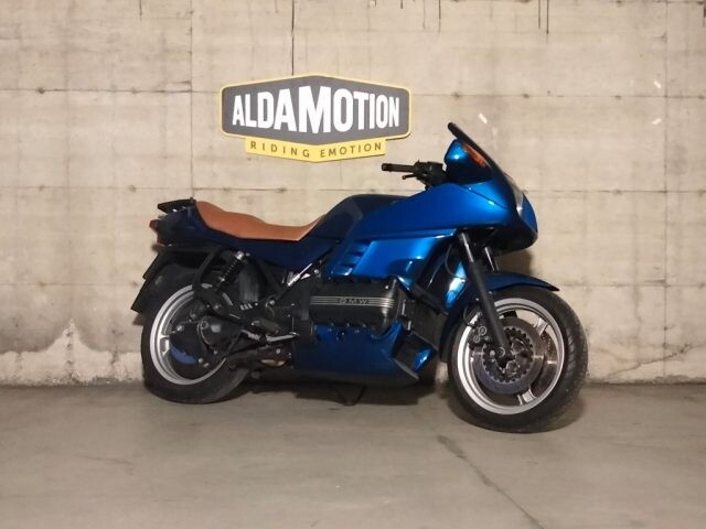 4827450  BMW K blu